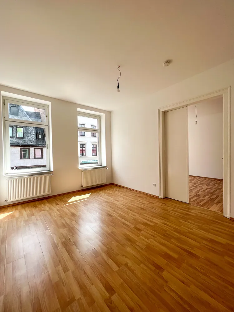 4 Zimmer Wohnung mit 105 m² in Frankfurt am Main – Bild 9