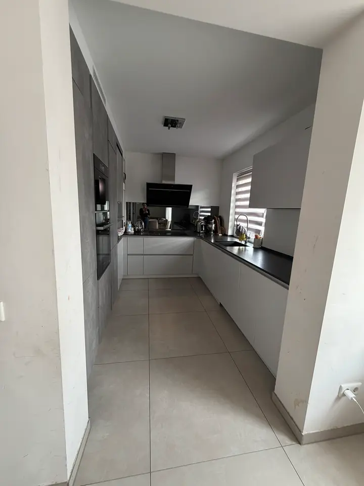 6 Zimmer Wohnung mit 170 m² in Bensheim – Bild 2