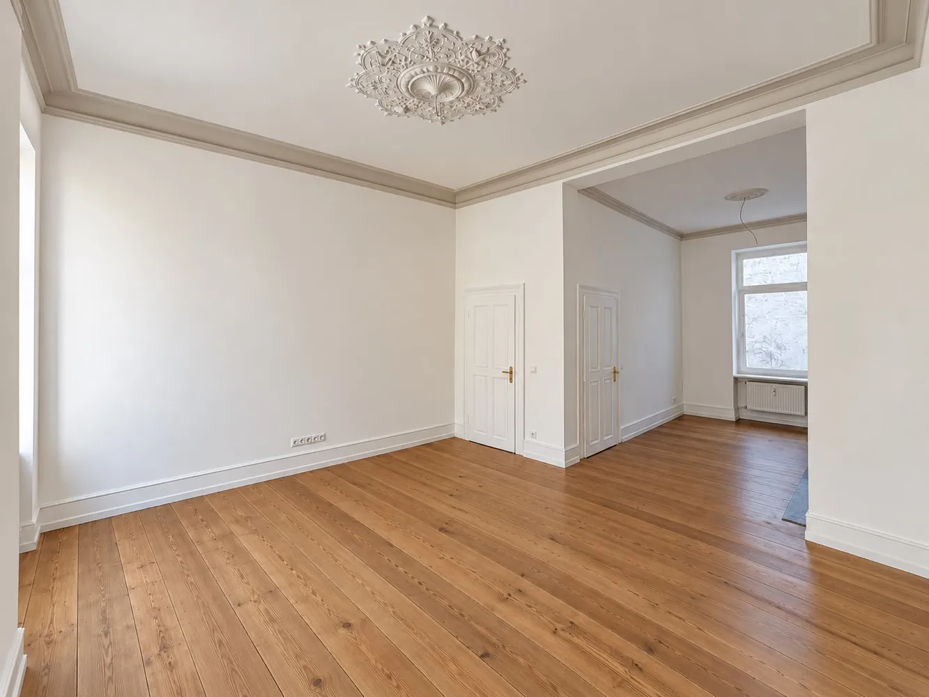 2 Zimmer Wohnung mit 95 m² in Wiesbaden – Bild 1