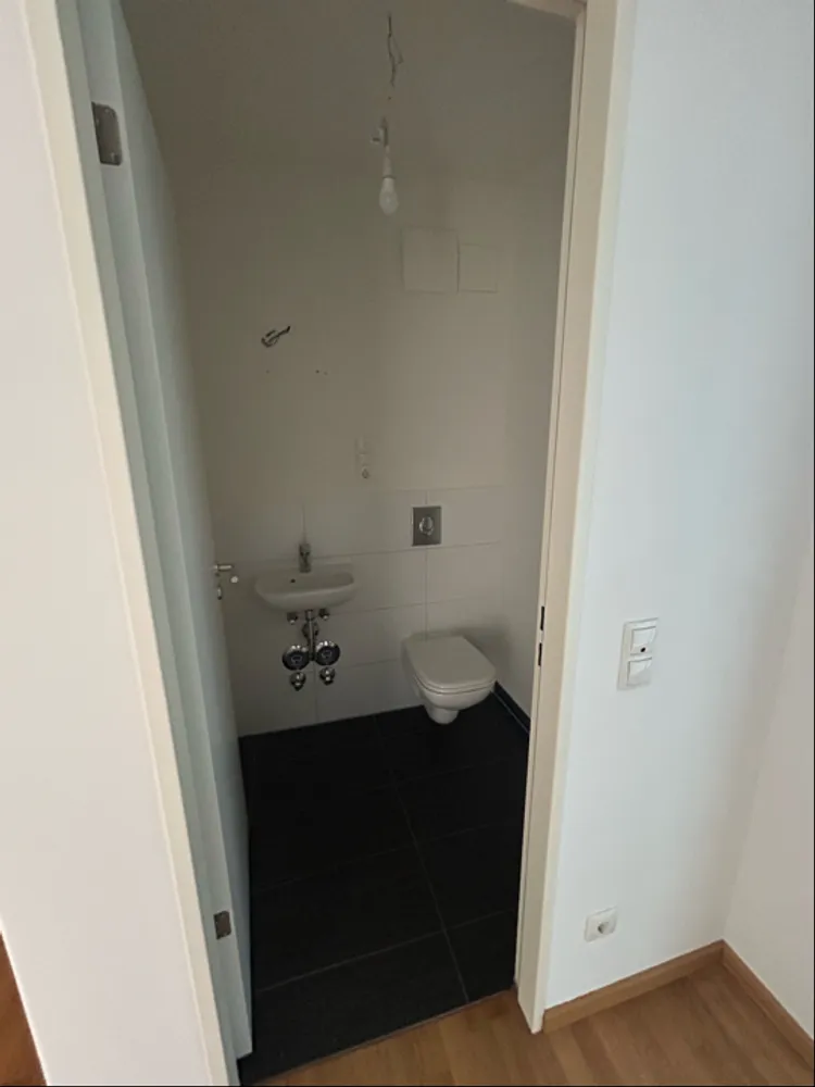 2 Zimmer Wohnung mit 100 m² in Düsseldorf – Bild 6