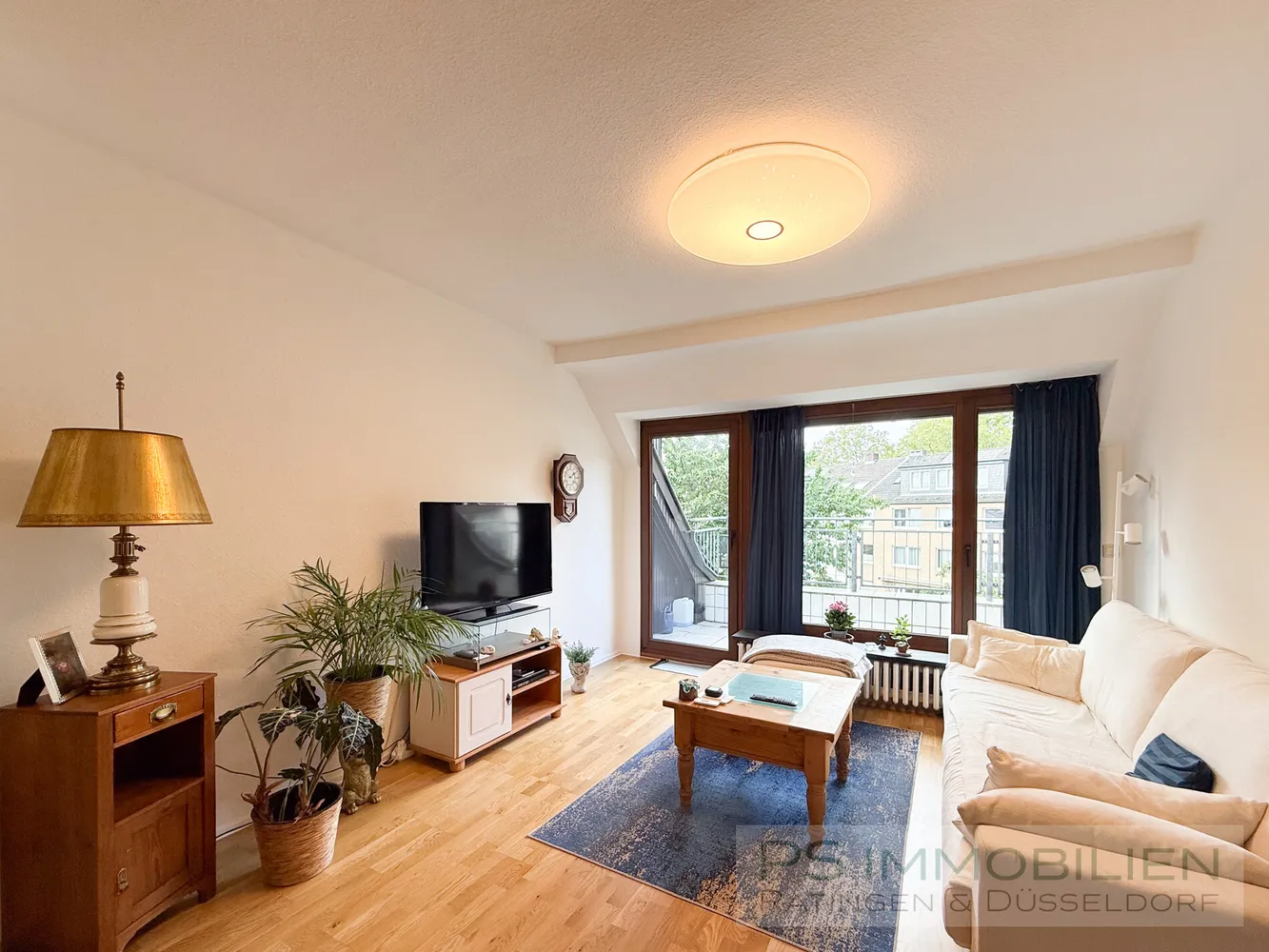 3 room apartment with 70 m² in Düsseldorf – Photo 1
