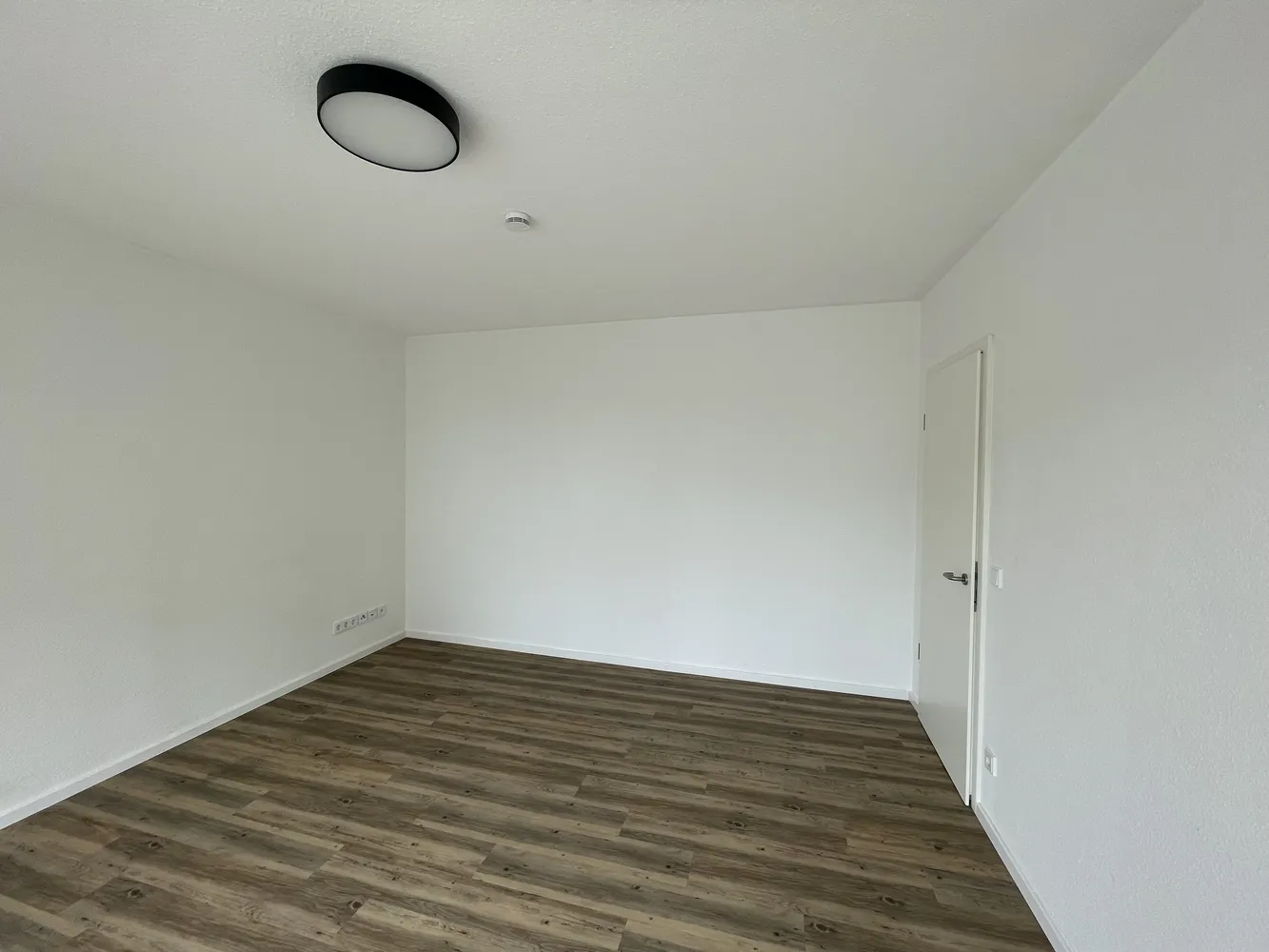 1 Zimmer Wohnung mit 28 m² in Köln – Bild 2