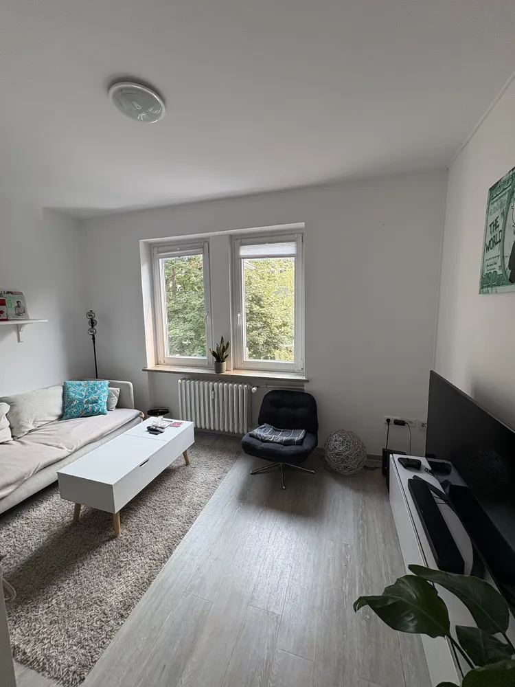 2 Zimmer Wohnung mit 34 m² in Köln – Bild 1