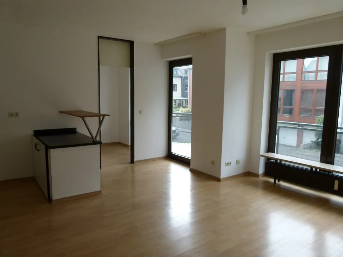 2 Zimmer Wohnung mit 38 m² in Düsseldorf – Bild 2