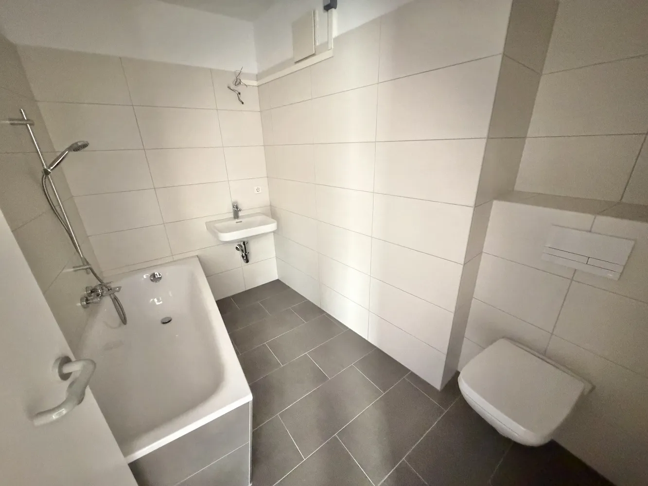 2 Zimmer Wohnung mit 95 m² in Magdeburg – Bild 11