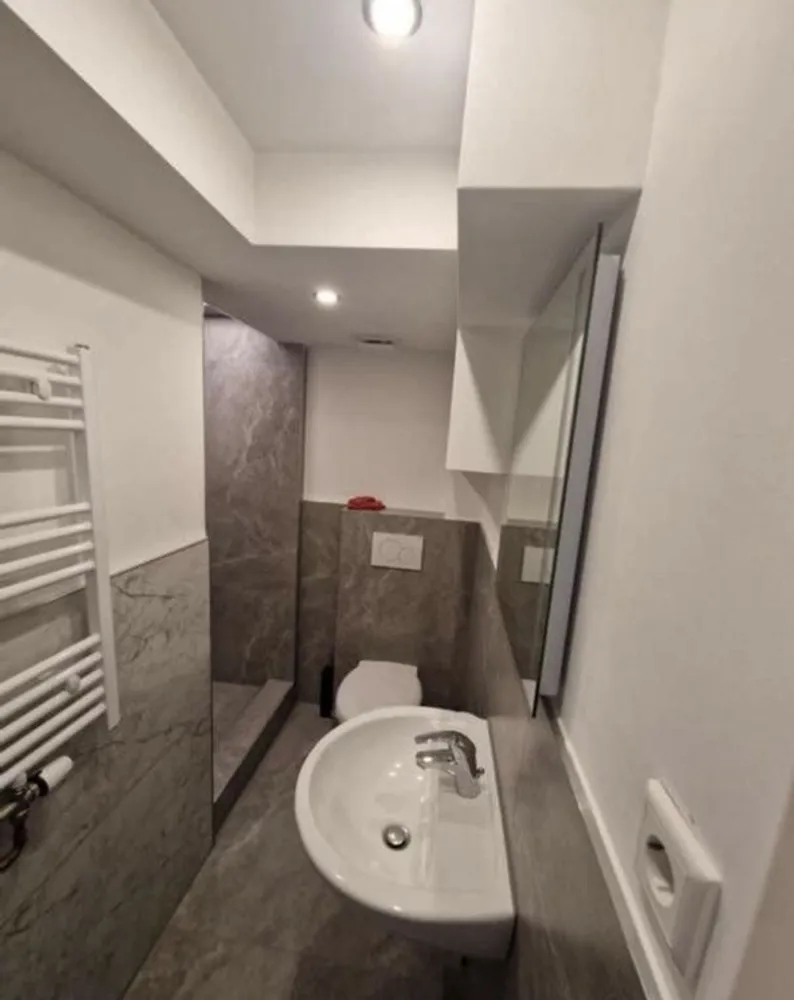 2 Zimmer Wohnung mit 35 m² in Düsseldorf – Bild 12