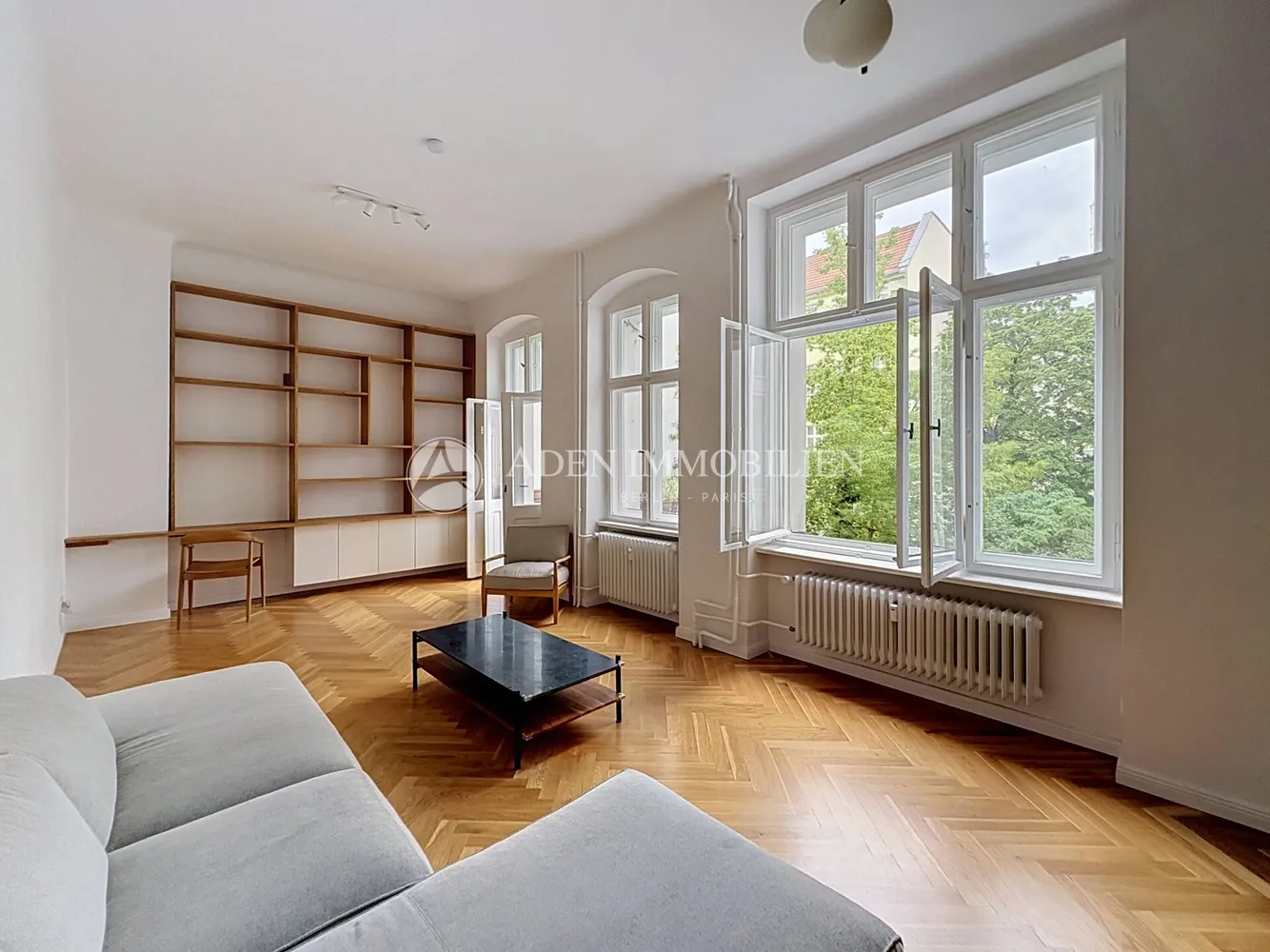 4 Zimmer Wohnung mit 120 m² in Berlin – Bild 1