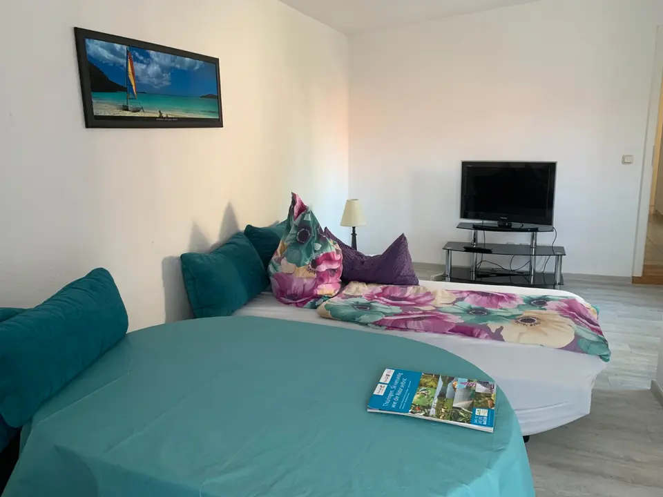 WG-Zimmer mit 115 m² in Suhl – Bild 3