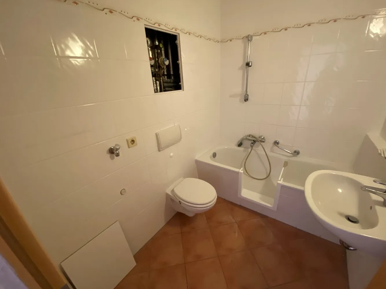 2 Zimmer Wohnung mit 54 m² in Suhl – Bild 4