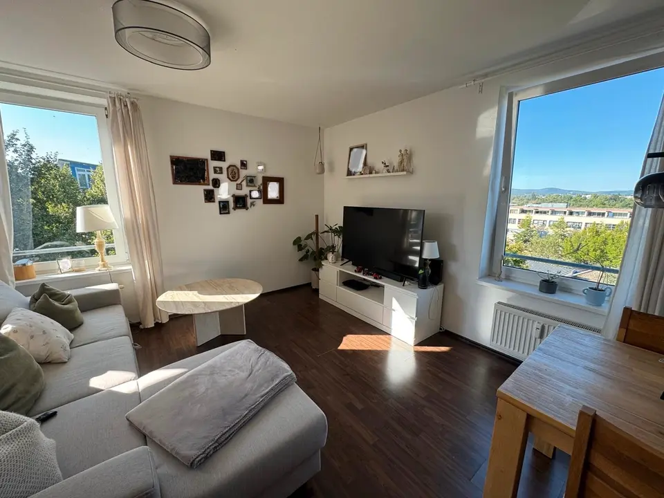 2 Zimmer Wohnung mit 56 m² in Wiesbaden – Bild 2
