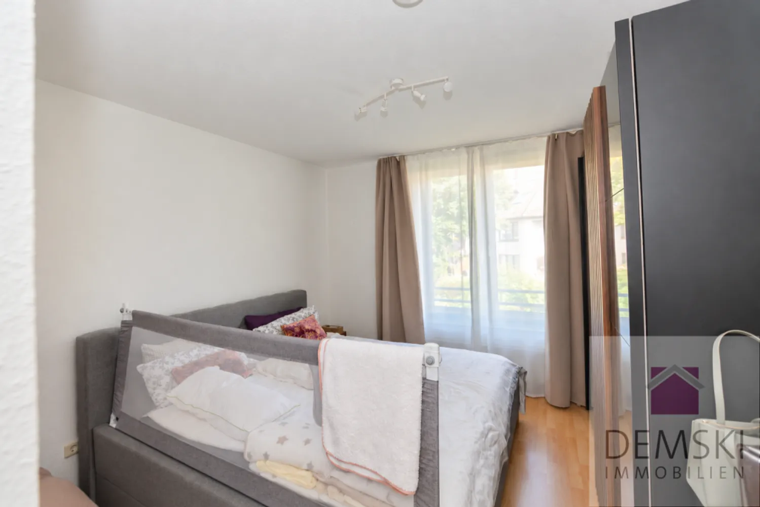 3 Zimmer Wohnung mit 88 m² in Erkrath – Bild 1
