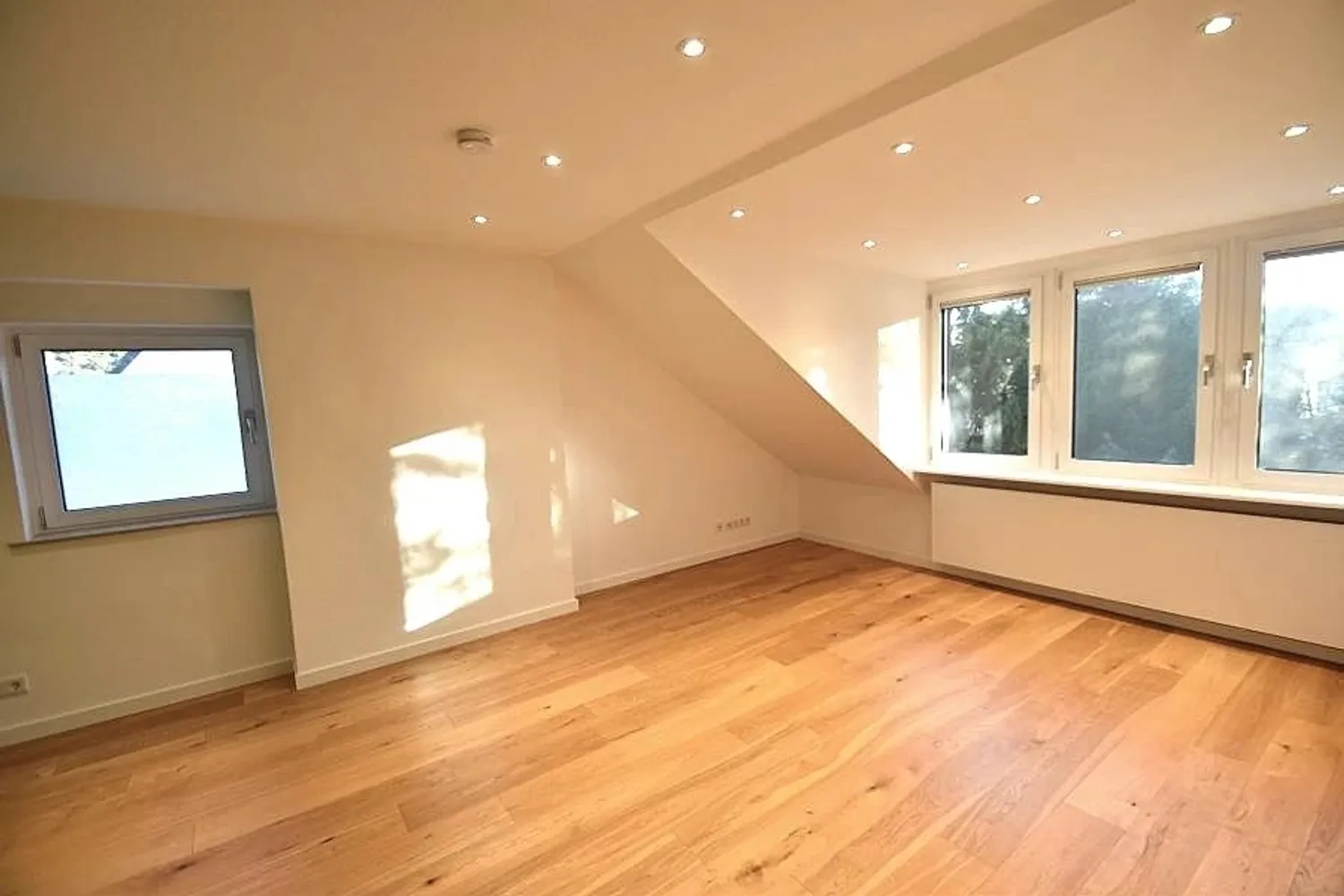 4 room apartment with 118 m² in Düsseldorf – Photo 7