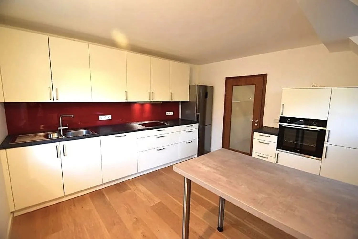 4 room apartment with 118 m² in Düsseldorf – Photo 1
