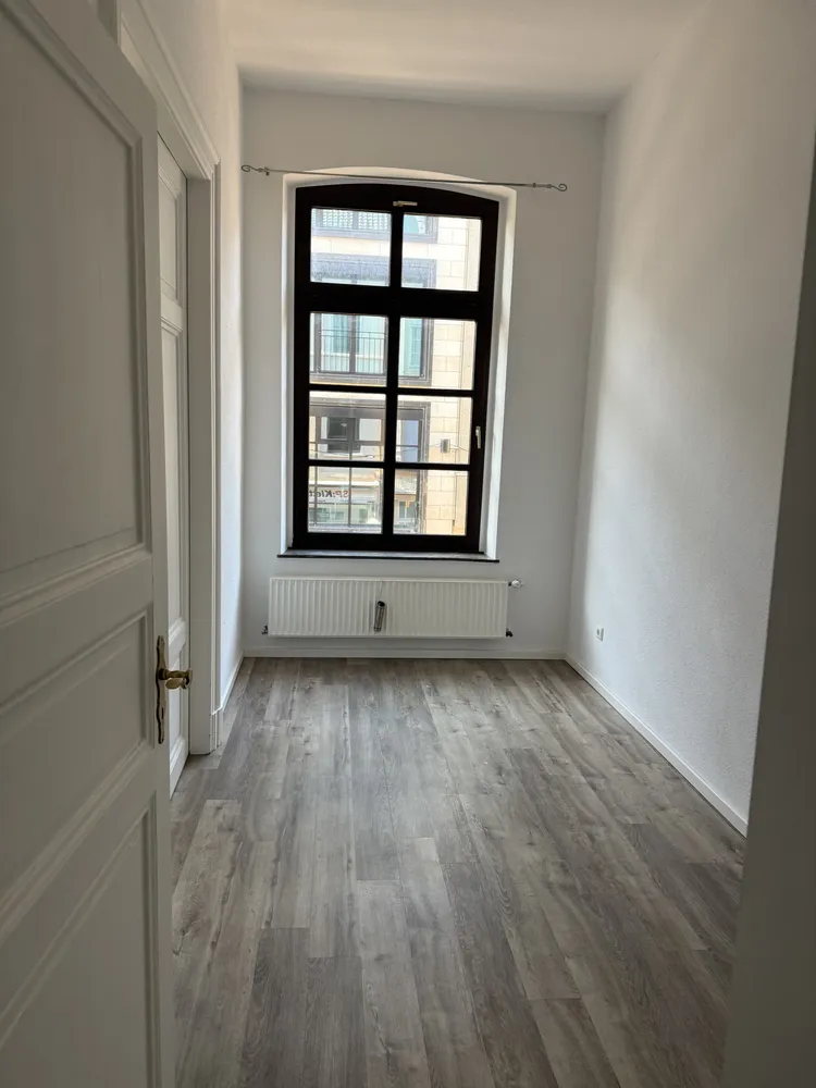 2 Zimmer Wohnung mit 120 m² in Euskirchen – Bild 3
