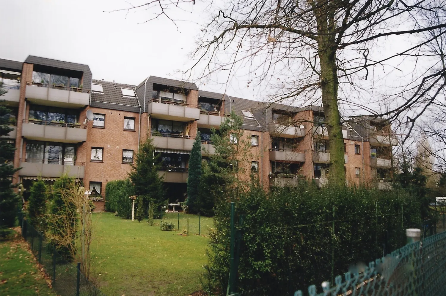 3 Zimmer Wohnung mit 82 m² in Krefeld – Bild 2
