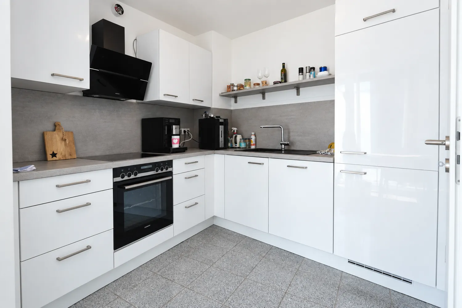 3 room apartment with 74 m² in Düsseldorf – Photo 4