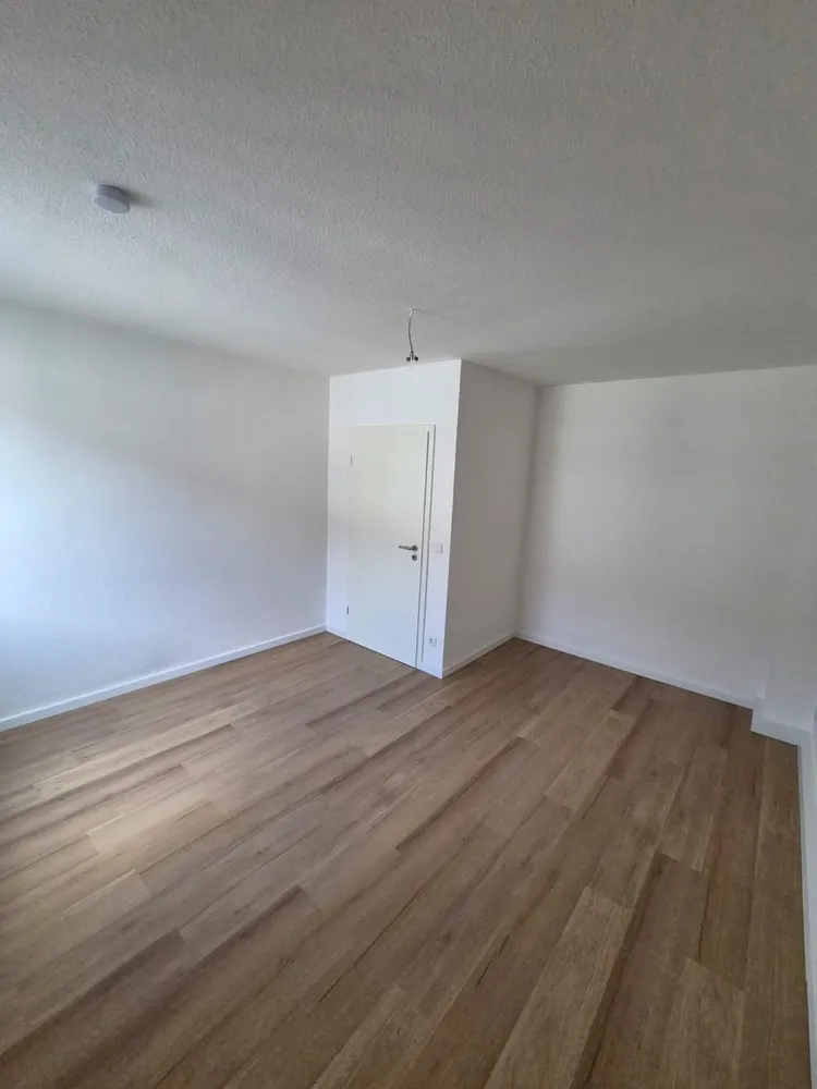 2 Zimmer Wohnung mit 60 m² in Krefeld – Bild 2