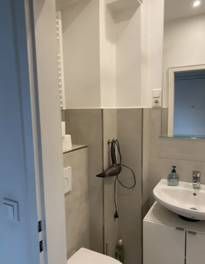 1 Zimmer Wohnung mit 36 m² in Köln – Bild 6