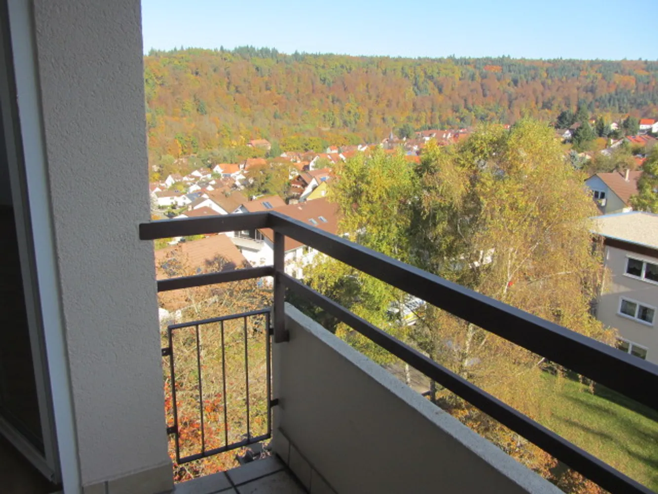 2 Zimmer Wohnung mit 65 m² in Pforzheim – Bild 2