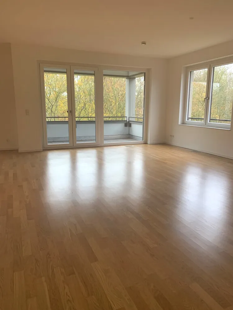 4 Zimmer Wohnung mit 122 m² in Hamburg – Bild 6