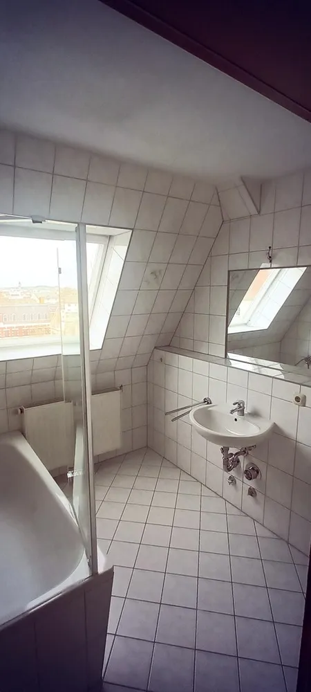 4 Zimmer Wohnung mit 87 m² in Plauen – Bild 2