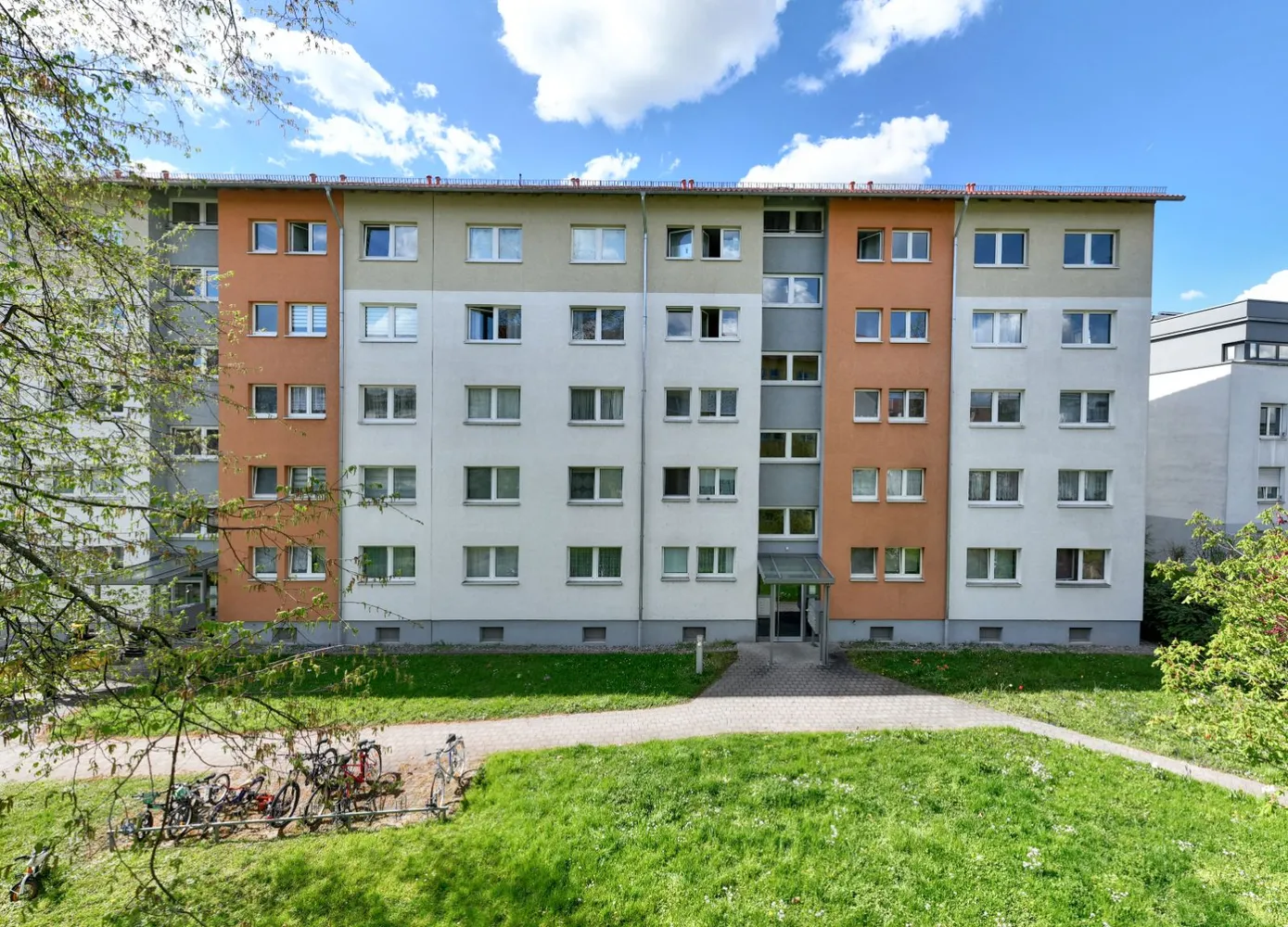 2 room apartment with 47 m² in Esslingen am Neckar – Photo 3