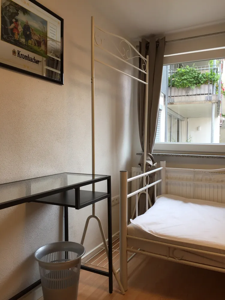 6 Zimmer Wohnung mit 120 m² in Nürnberg – Bild 1
