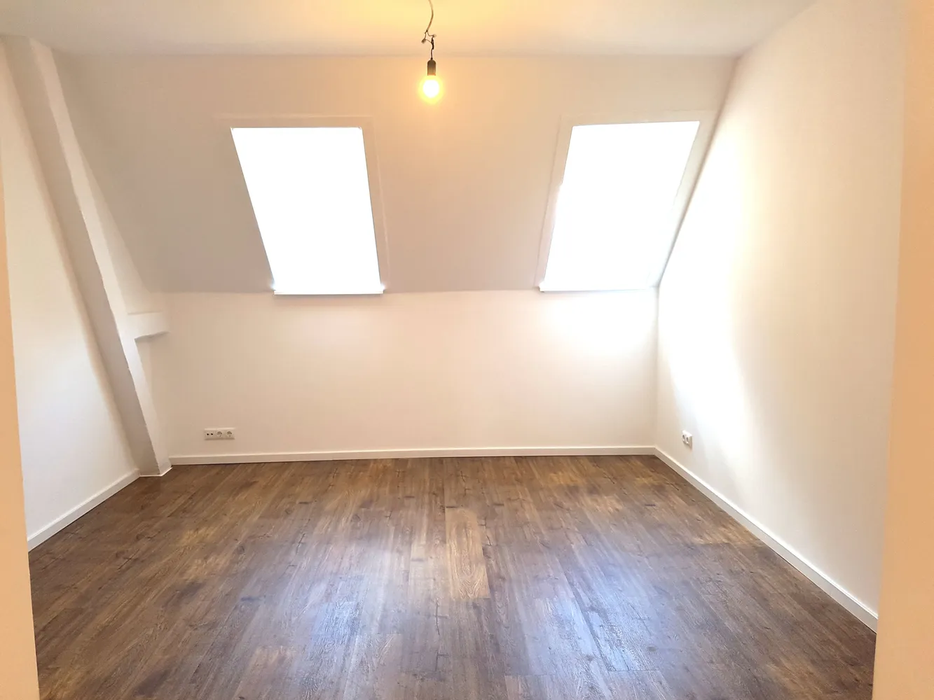 1 Zimmer Wohnung mit 30 m² in Wiesbaden – Bild 2
