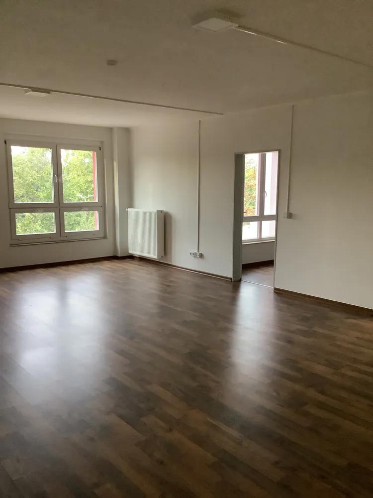 1 room apartment with 65 m² in Magdeburg – Photo 2
