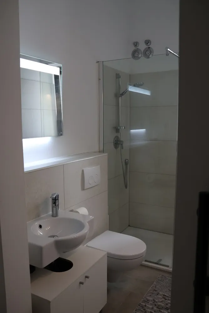 1 Zimmer Wohnung mit 55 m² in Köln – Bild 2