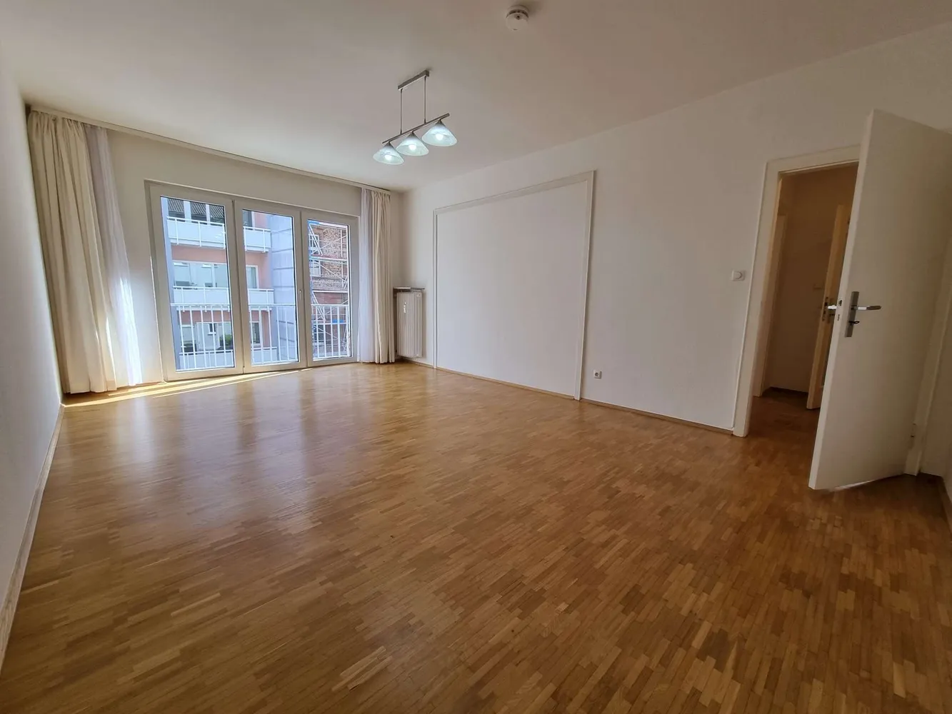 3 Zimmer Wohnung mit 73 m² in Frankfurt am Main – Bild 1