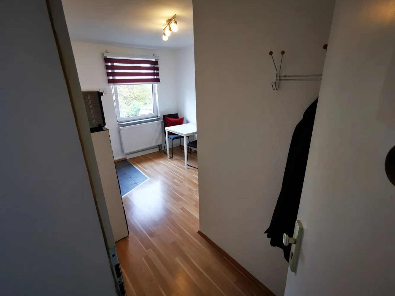 3 Zimmer Wohnung mit 42 m² in Köln – Bild 4