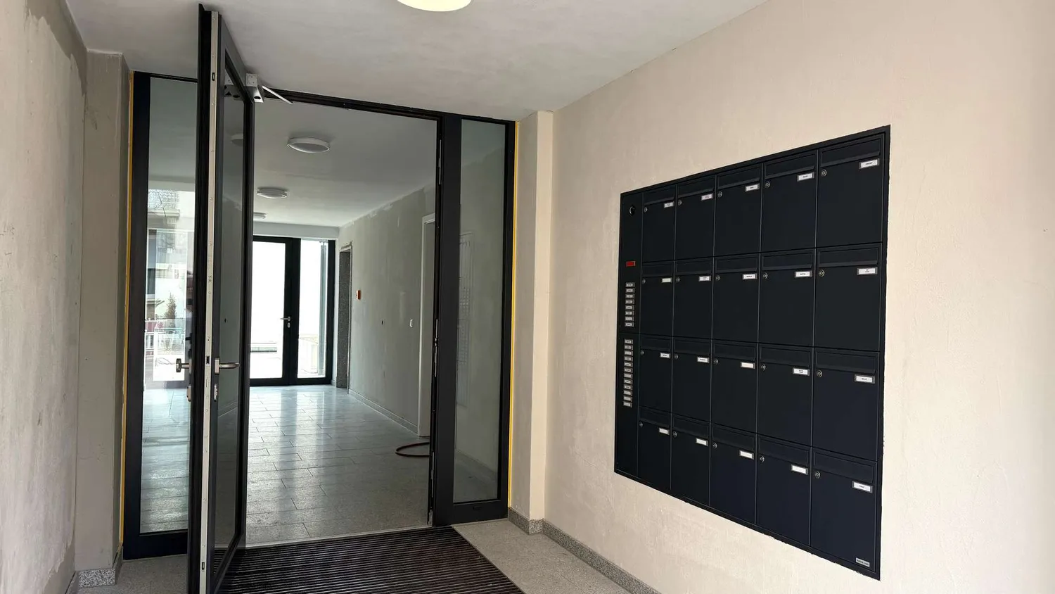 3 Zimmer Wohnung mit 100 m² in Karlsruhe – Bild 10