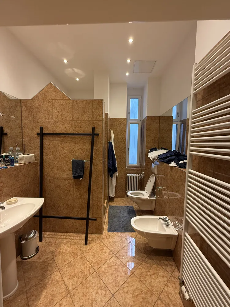 6 Zimmer Wohnung mit 158 m² in Berlin – Bild 4