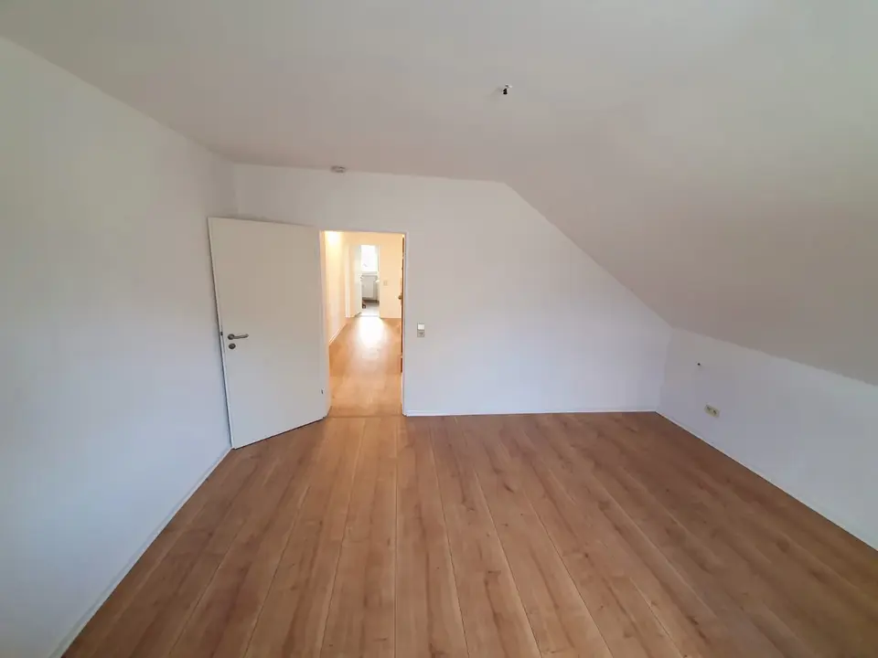 WG-Zimmer mit 90 m² in Rodgau – Bild 6