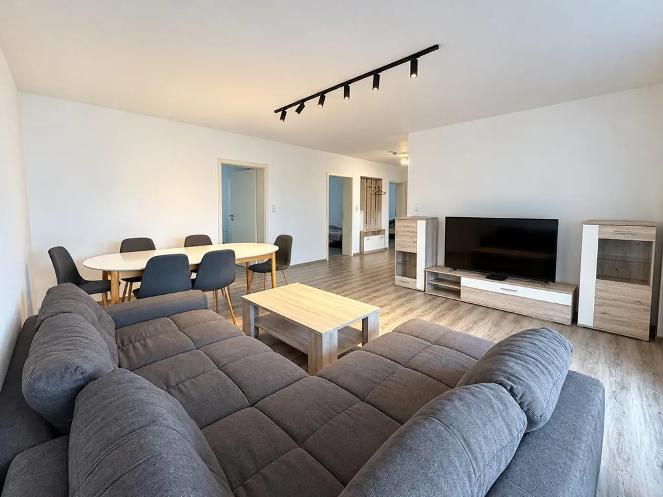 4 Zimmer Wohnung mit 89 m² in Karlsruhe – Bild 4