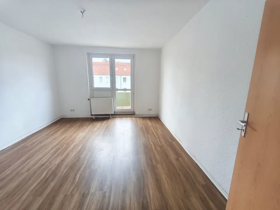 3 Zimmer Wohnung mit 59 m² in Merseburg – Bild 2
