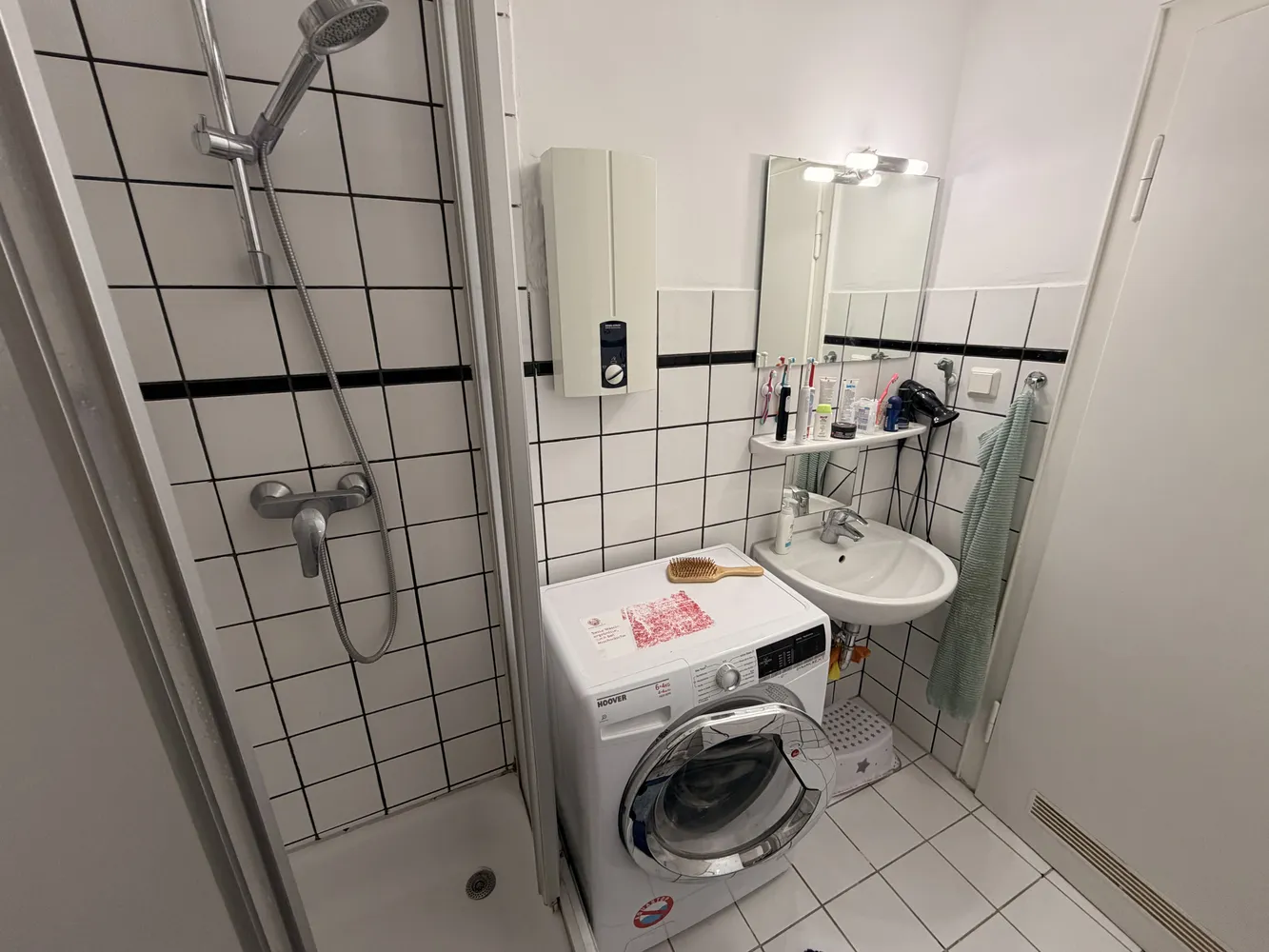 2 room apartment with 42 m² in Düsseldorf – Photo 3