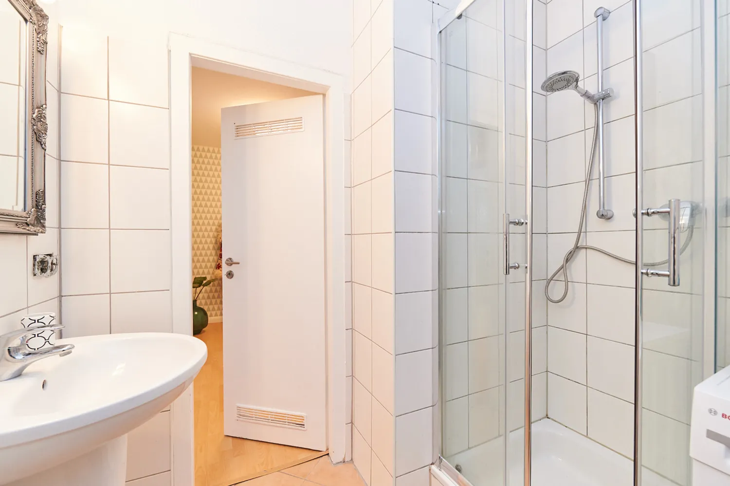 2 Zimmer Wohnung mit 54 m² in Düsseldorf – Bild 12