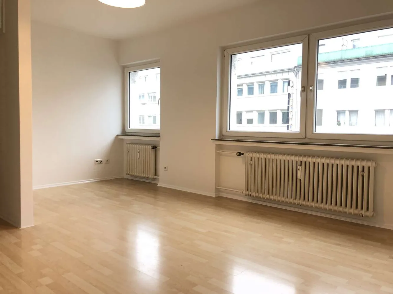 1 room apartment with 36 m² in Bonn – Photo 1