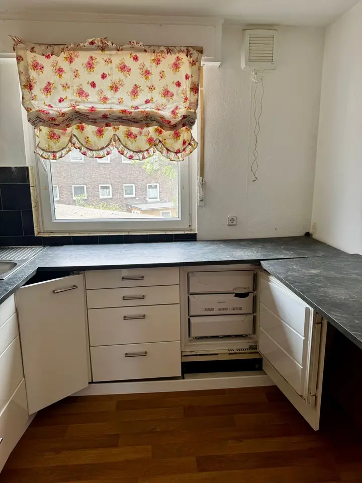 2 Zimmer Wohnung mit 80 m² in Duisburg – Bild 4