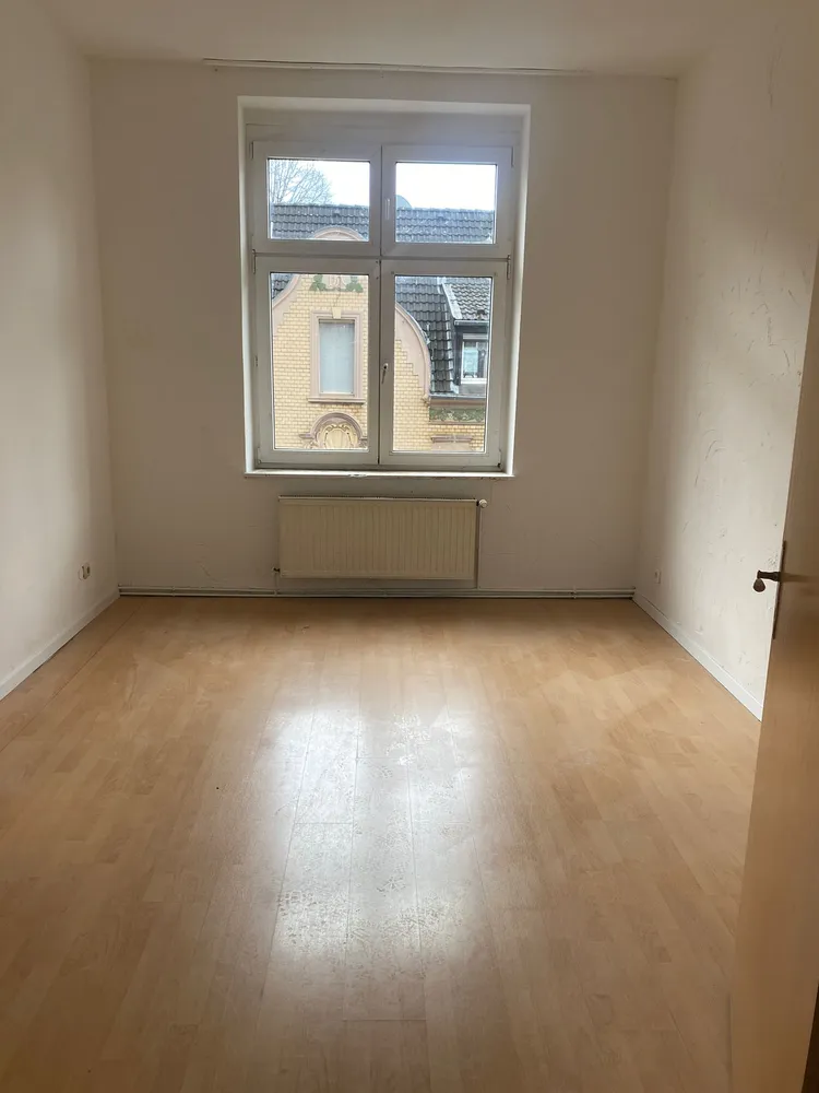 4 Zimmer Wohnung mit 90 m² in Duisburg – Bild 2