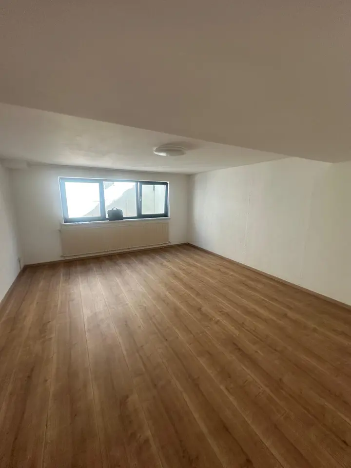 2 Zimmer Wohnung mit 65 m² in Nürtingen – Bild 1