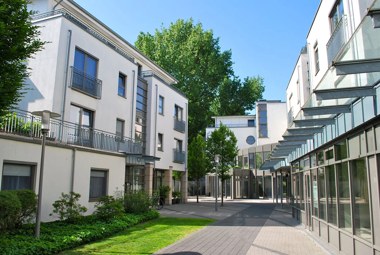 3 Zimmer Wohnung mit 150 m² in Düsseldorf – Bild 1