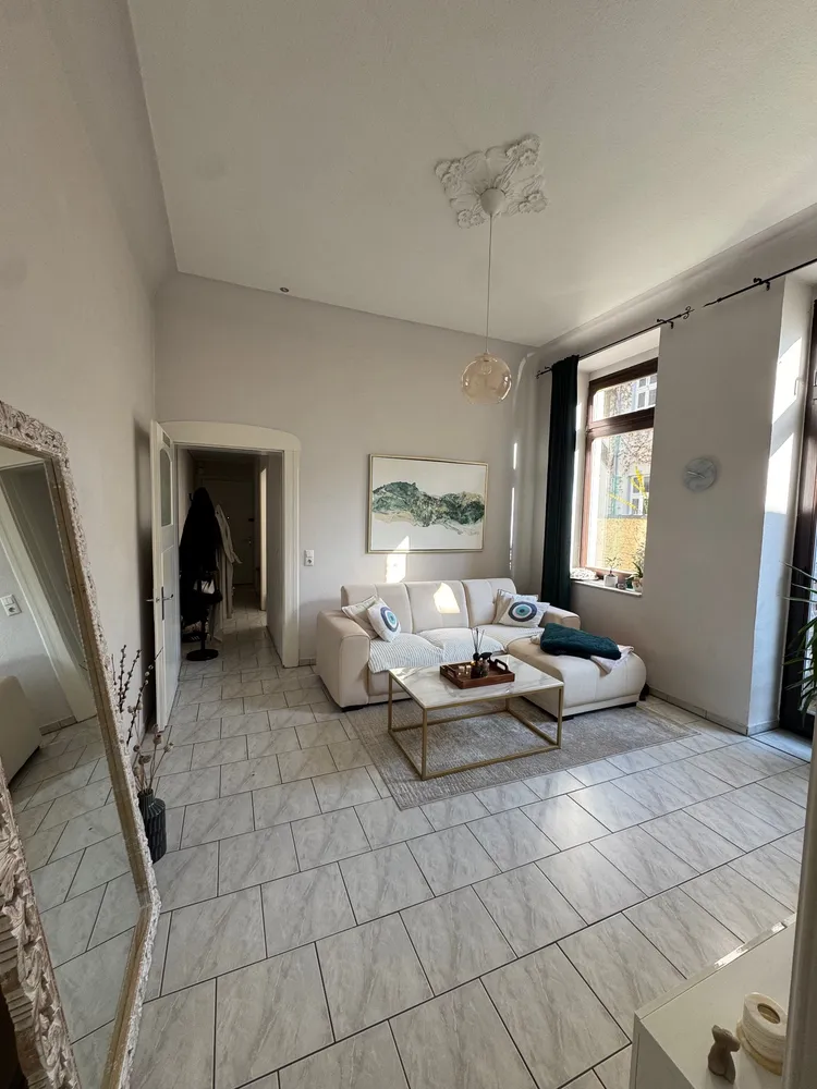 2 Zimmer Wohnung mit 55 m² in Krefeld – Bild 2