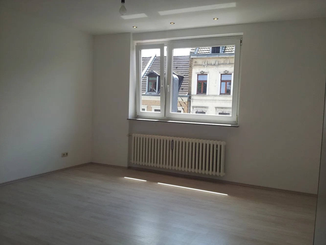 2 Zimmer Wohnung mit 61 m² in Köln – Bild 3