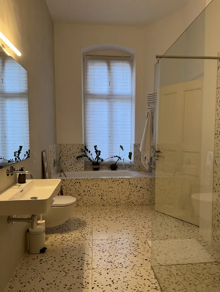 4 room apartment with 103 m² in Berlin – Photo 4