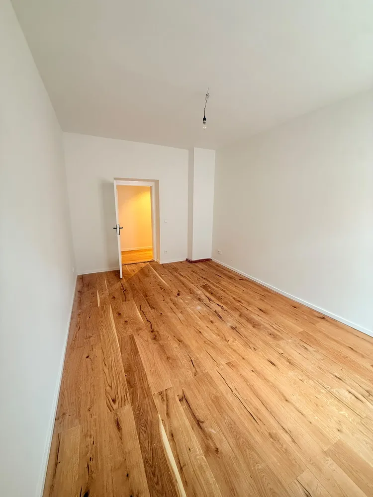 3 Zimmer Wohnung mit 80 m² in München – Bild 2