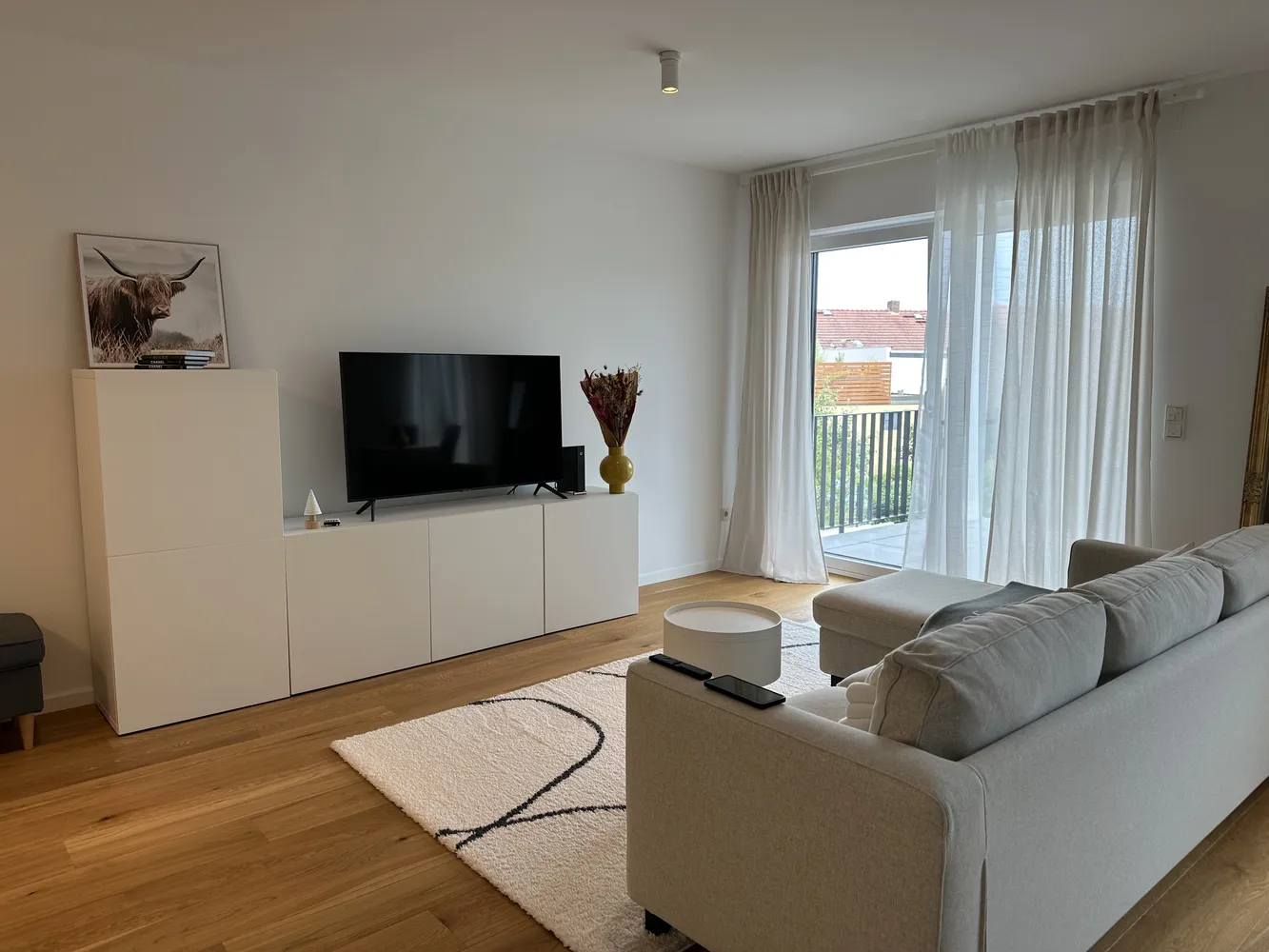 2 Zimmer Wohnung mit 60 m² in Wiesbaden – Bild 4