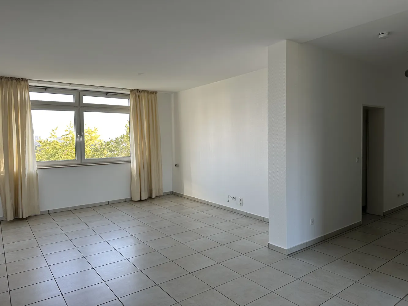 2 room apartment with 90 m² in Düsseldorf – Photo 7